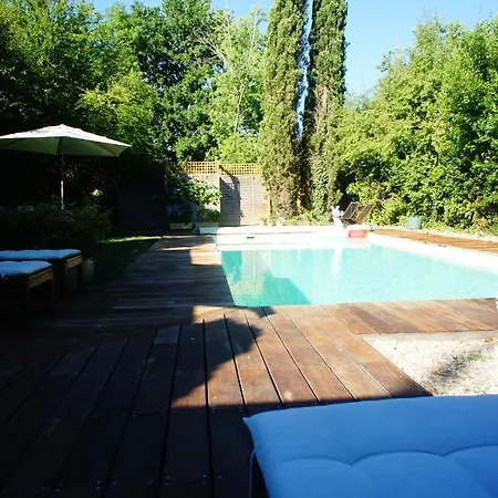 La Maison Verte 3* ألبي