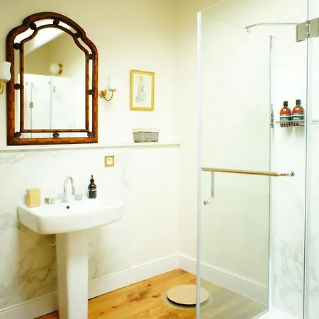 بيت ضيافة La Maison Verte