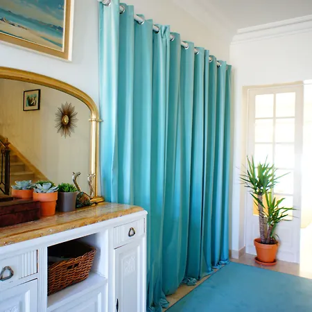 La Maison Verte بيت ضيافة ألبي