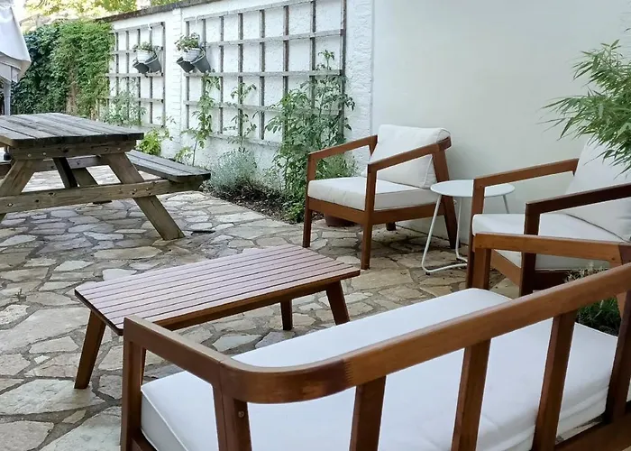 La Maison Verte 3* 阿尔比