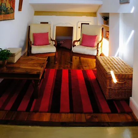 Guest house La Maison Verte *