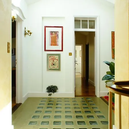Guest house La Maison Verte *